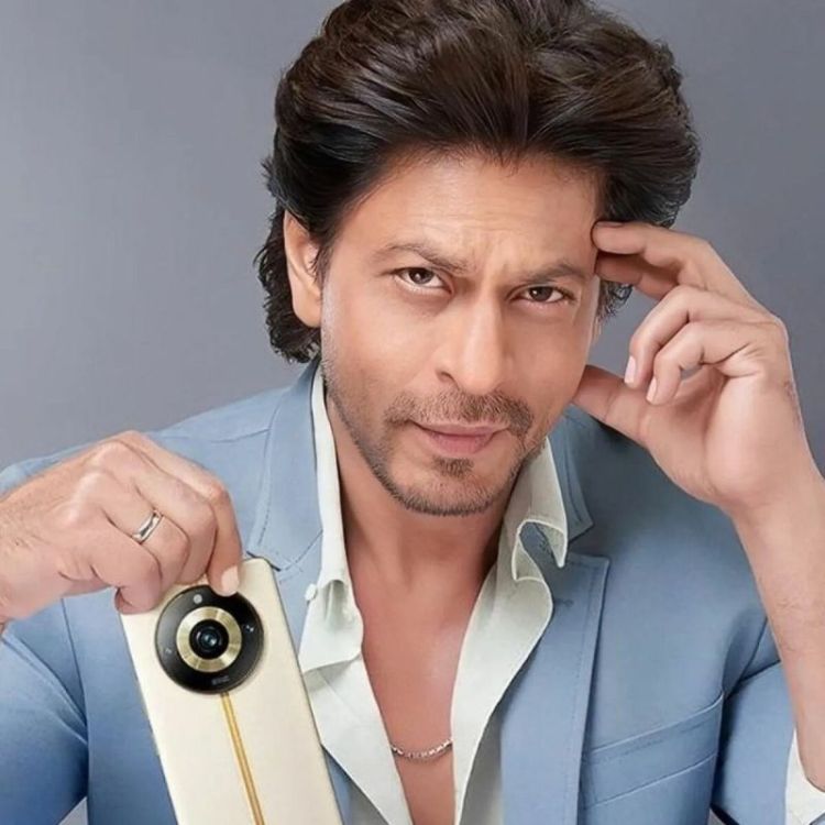 Shahrukh Khan’s ZESTFUL Journey To Stardom in Bollywood PANORAMIC RIPPLES